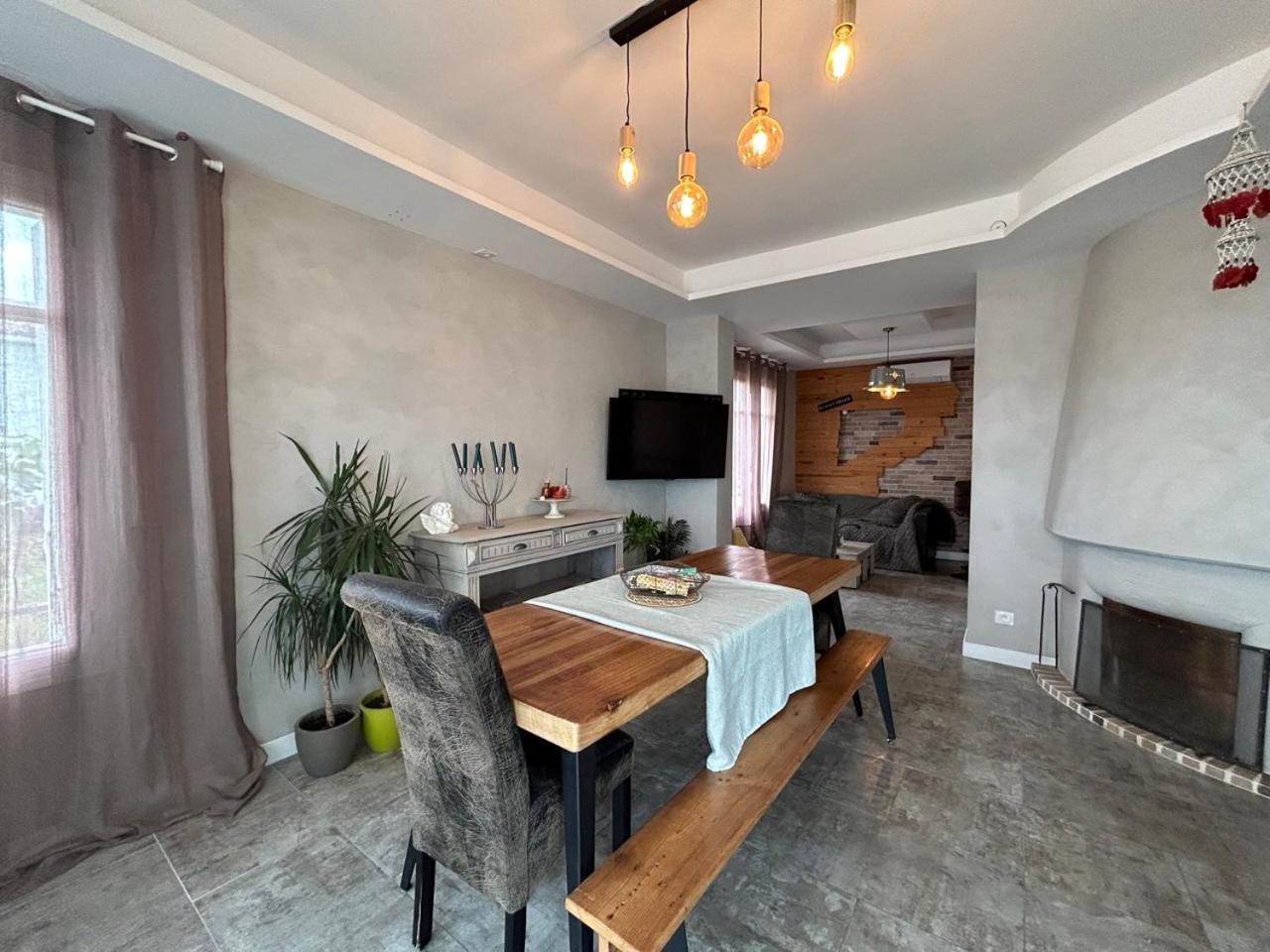 Comme A La Maison ナルボンヌ エクステリア 写真