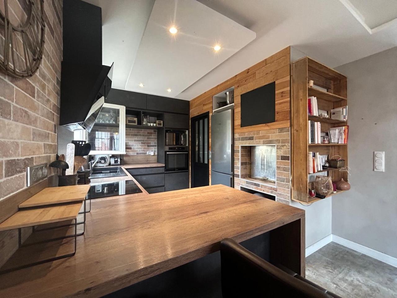 Comme A La Maison ナルボンヌ エクステリア 写真